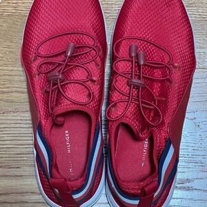 Tommy Hilfiger Red Sneakers Vibrant Style Comfort
